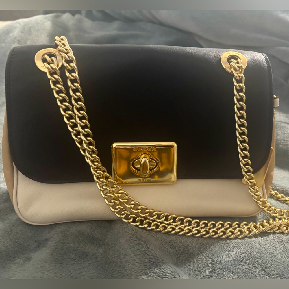 Coach turnlock Cassidy color block bag